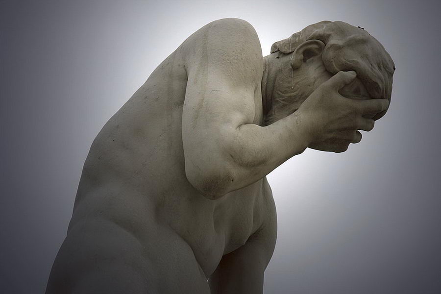 ადამიანი ცოდვის გამოა დევნილი, მოხეტიალე, მიუსაფარი