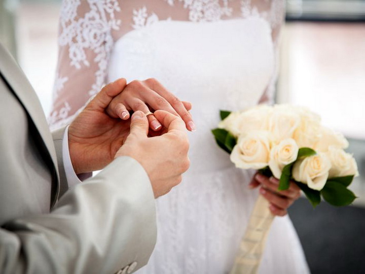 ახალდაქორწინებულთა შესახებ