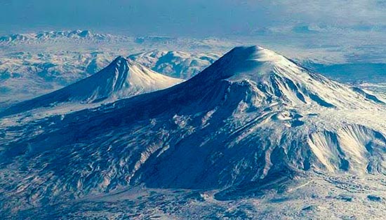 არარატის მთები და ქვეყანა ბიბლიაში