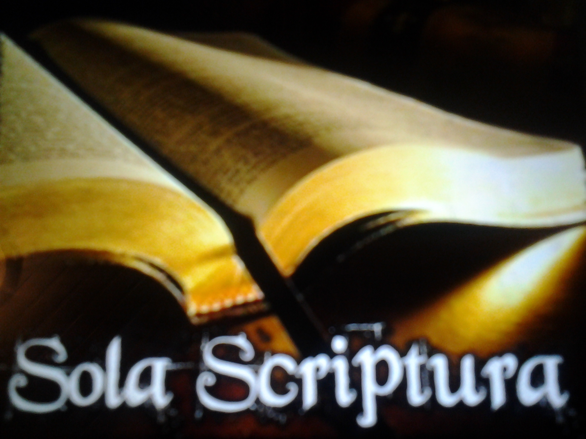 ღმერთი წყაროა წმ. წერილის გაგების. ბიბლია განმარტავს თავის თავს