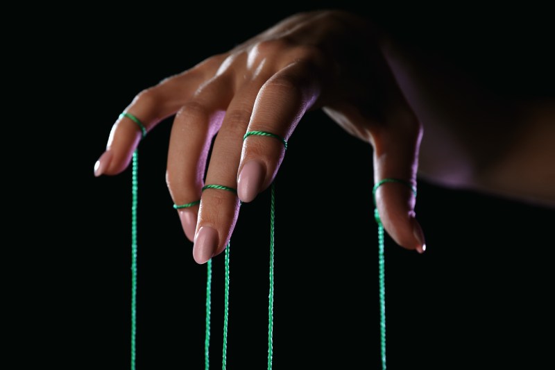 კონტროლის, მანიპულირების, იზებელის სული კაცში