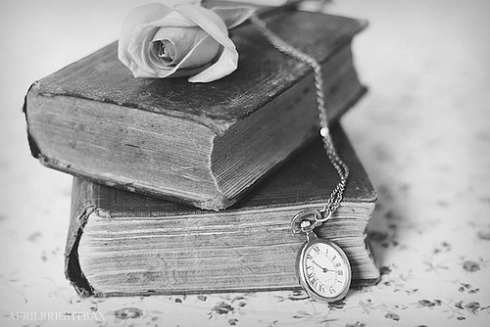 ნუ იტყვი: წარსული დროება აწმყოს სჯობდაო