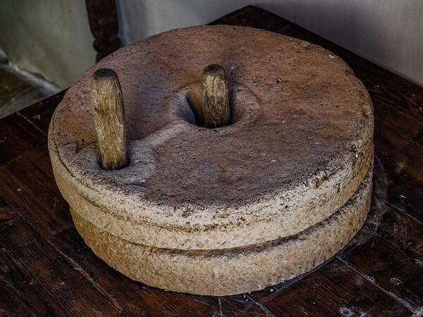 წისქვილის დოლაბი, ხელსაფქვი